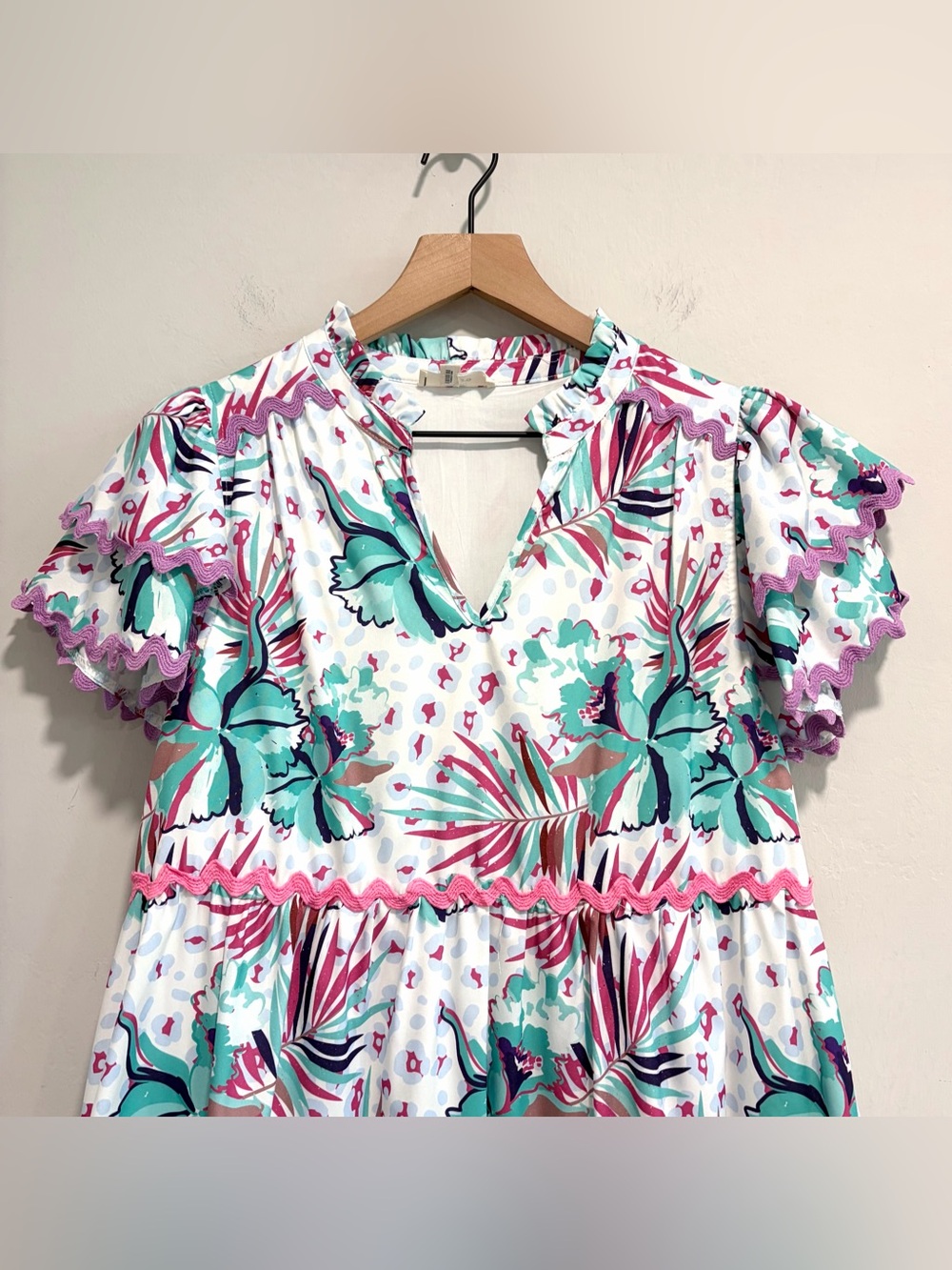 Entro Ruffle Short Sleeve Floral Ric Rac Trim Dress - Picture 3 of 12